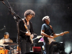 Doyle Bramhall & Eric Clapton RAH 18 May 2013